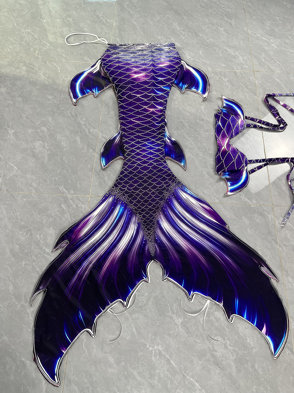 Colorful Dreamy Mermaid Tail A - Aquarium & Marine Museum Universiti Malaysia Sabah Kota Kinabalu Sabah 评论和价格